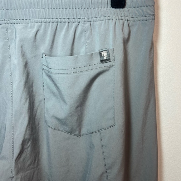 The North Face Pants Gray Pull On Drawstring Pockets Straight Leg Gorpcore Sz 16 - Picture 9 of 11
